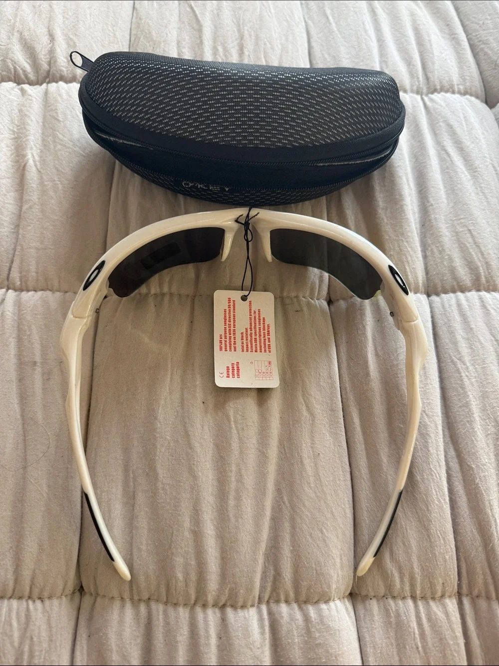 Oakley Katego Sunglasses with Gold-Green Mirror Lenses